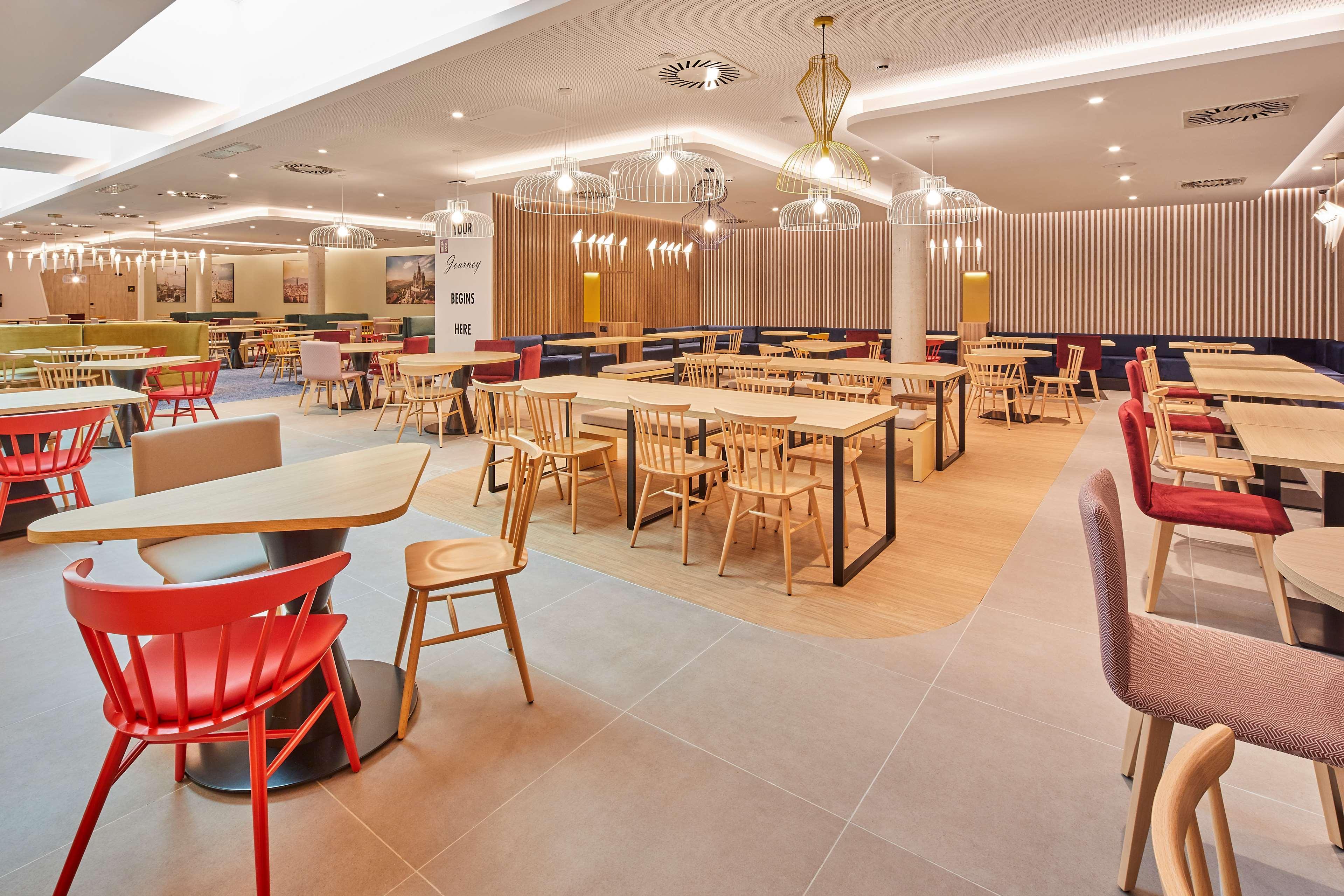 فندق Hampton By Hilton Barcelona Fira Gran Via لوسبيتاليت دي يوبريغات المظهر الخارجي الصورة