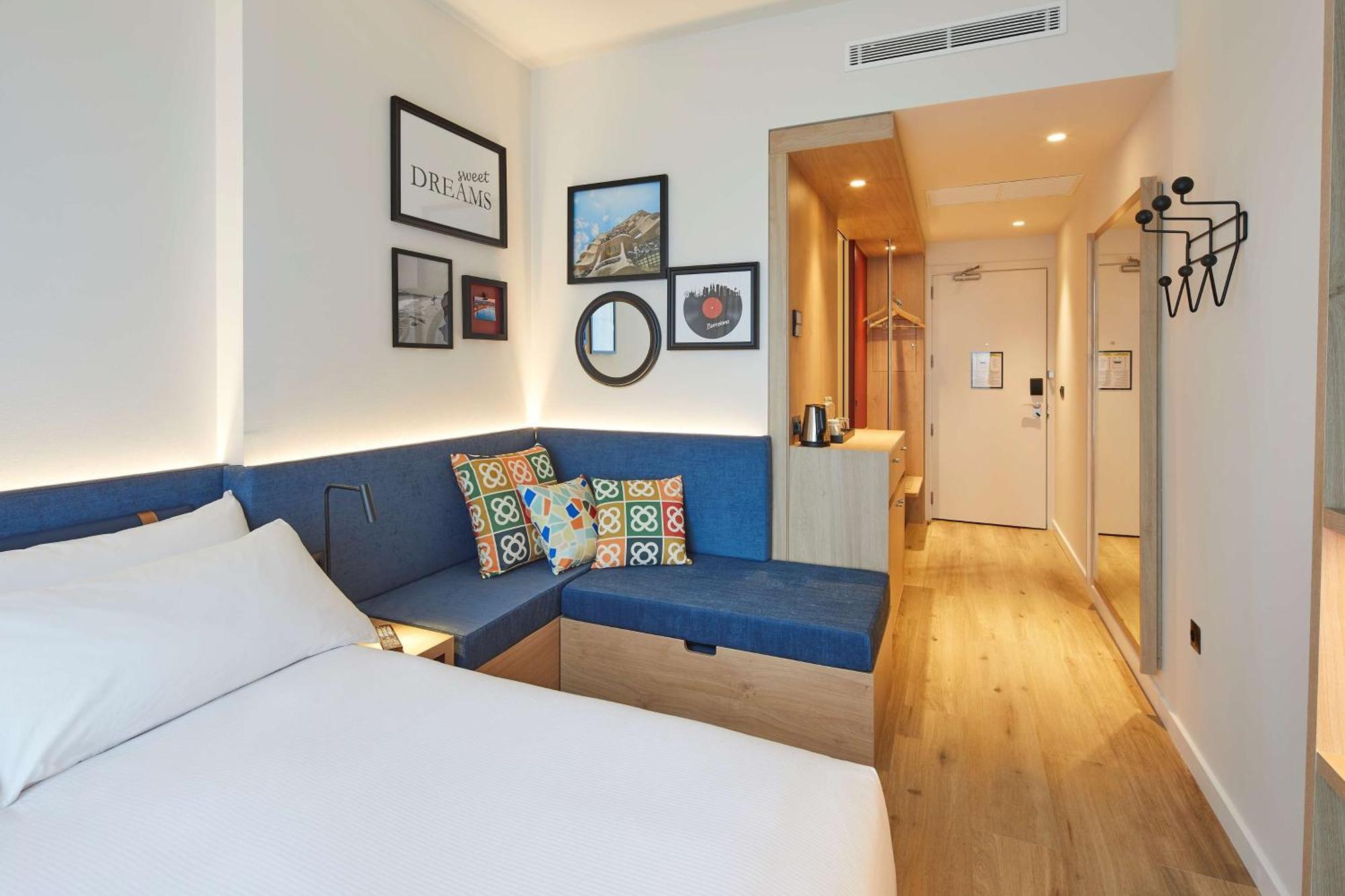 فندق Hampton By Hilton Barcelona Fira Gran Via لوسبيتاليت دي يوبريغات المظهر الخارجي الصورة