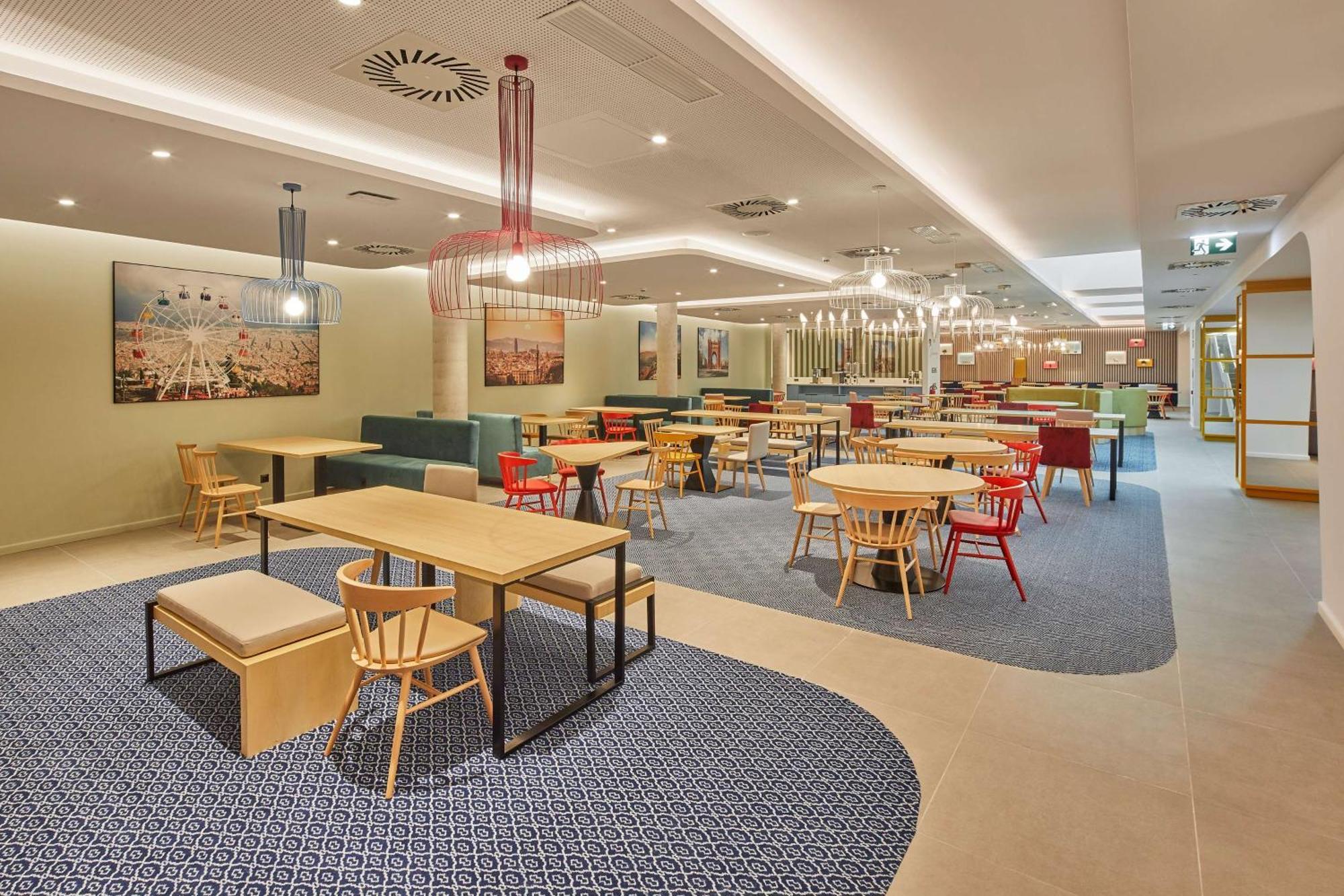 فندق Hampton By Hilton Barcelona Fira Gran Via لوسبيتاليت دي يوبريغات المظهر الخارجي الصورة